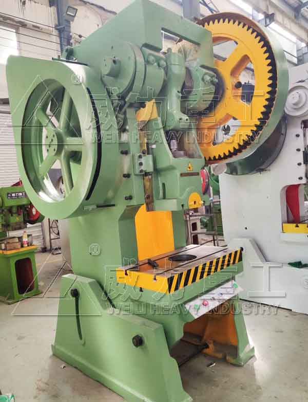 100噸開(kāi)式可傾沖床