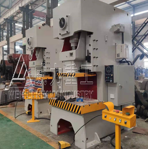 160噸氣動(dòng)沖床壓力機(jī)